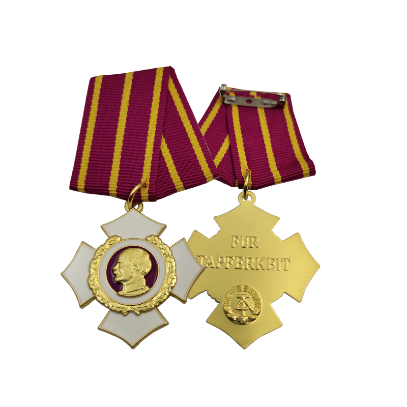 Militärmedaille (50)